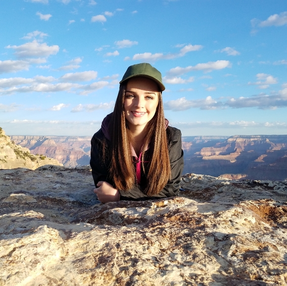 Meet your Posher, Meaghan - Picture 2 of 3